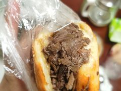 -老西关黄老太牛肉烧饼