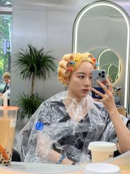 -Tloml salon