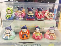 -泡泡玛特POPMART(国金街店)