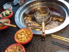 -醉董牛川派鲜肉自选火锅(烟台店)