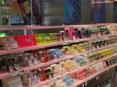 -4iNLOOK美瞳店(龙之梦购物中心虹口店)