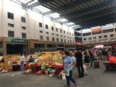 -三亚新鸿港水果一级批发市场