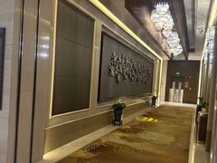 -天津京基皇冠假日酒店