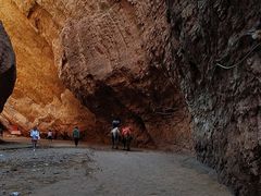 -天山神秘大峡谷