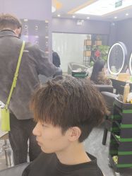 -藤野造型烫染·漂发