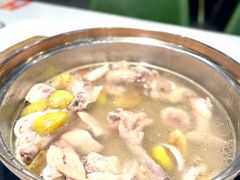 -烹然四季椰子鸡火锅(姚家园万象汇店)