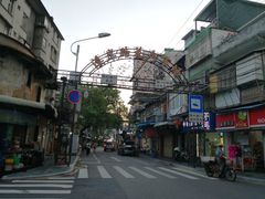 -溪岸路花鸟市场