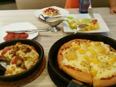 -必胜客(绿地新都会店)