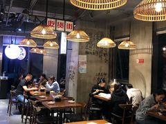 大堂-炉小二铜锅牛蛙•川湘菜(三里屯店)