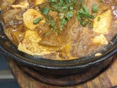 臭豆腐肥肠煲-广迎居老正兴菜馆