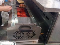 -铁诚烤肉