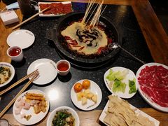 -川东坝子火锅(宝龙店)