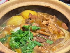 -牛腩之旅·牛腩牛杂煲(经纬汇店)