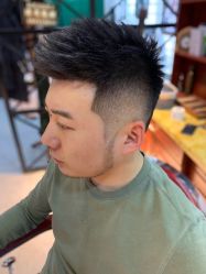 -贝勒爷专业男发