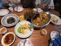 -天山集市(和家乐广场店)