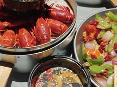 -巴厘龙虾·榜首油焖大虾(音乐学院·沿江酒馆店)