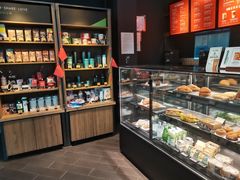 面包甜点陈列柜-星巴克(恒基688广场店)