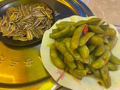 -沪上名羊天下•烤羊腿•东北烧烤•小龙虾(浦东直营总店)