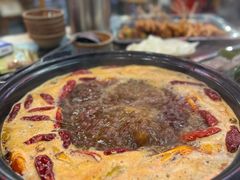 -灌县老妈砂锅串串香(万科红生活广场店)