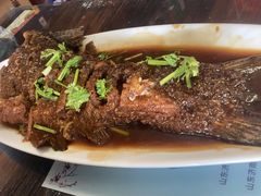 -雪湖煜辰鱼头老店(雪野湖店)