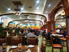大堂-清真·玛丽亚新疆菜主题餐厅(浙江中路店)