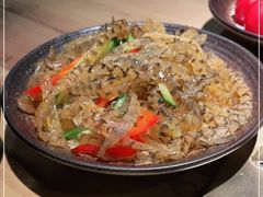 -湊湊火锅·茶憩(杭州湖滨银泰in77店)