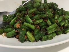 茄子肉沫炒豆角-至潮餐厅精致粤菜·活鲈鱼·走地鸡(珠江新城店)