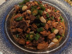 秘制芦花鸡-巴特餐饮6加1音乐餐吧·新疆菜