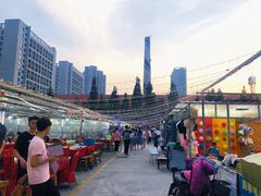 -大学城夜市