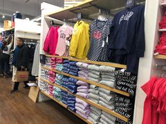 -GAP(王府井奥莱·香江小镇店)