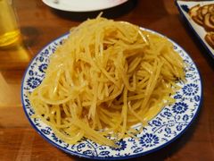 醋溜土豆丝-娄三少·老北京春饼烤鸭家常菜(方庄店)