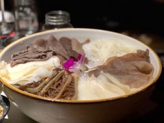 川门毛肚七绝-哥老官重庆美蛙鱼头(西湖银泰十一哥店)