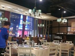 大堂-闫府私房菜·百年鲁菜(恒隆店)