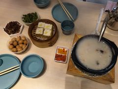 -黄金粥港式·早晚茶(海阳路店)