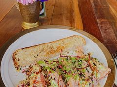 烤三文鱼沙拉-O'mills Sourdough Bakery&Bistro(永嘉路店)