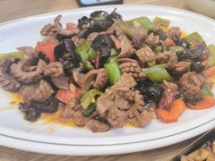 -小柒家第一锹东北菜(城关店)