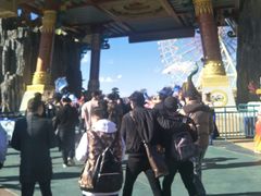 -七彩云南欢乐世界