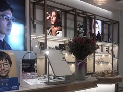 -无界眼镜MaxLess(南翔印象城店)
