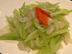 -吴越荣记苏州菜·松鼠桂鱼 100% 活鱼现做(月光码头店)