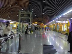 -红土地(地铁站)