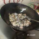 夏日必备的家常辣炒蚬子