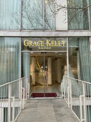 -GRACE KELLY婚纱与礼服(北京店)