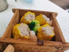-巨元河鲜酒楼·清远特色菜名店(英德店)
