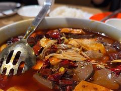 -渝信川菜 · 川味家常菜(财富购物中心店)