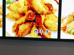 -李哥海鲜烧烤家常菜(孔雀城店)