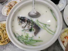 -紫藤园·天目湖大鱼头(南山竹海店)