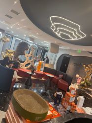 -TOP HAIR SALON
