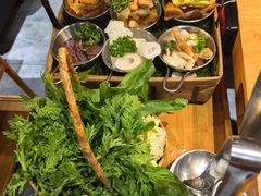 -一朵菌·野生菌探索家火锅(南亚店)