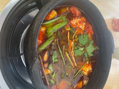 -钱摊摊安顺夺夺粉火锅(宏大广场店)