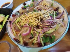 东北大拉皮-鹤乡东北菜(崮山路店)